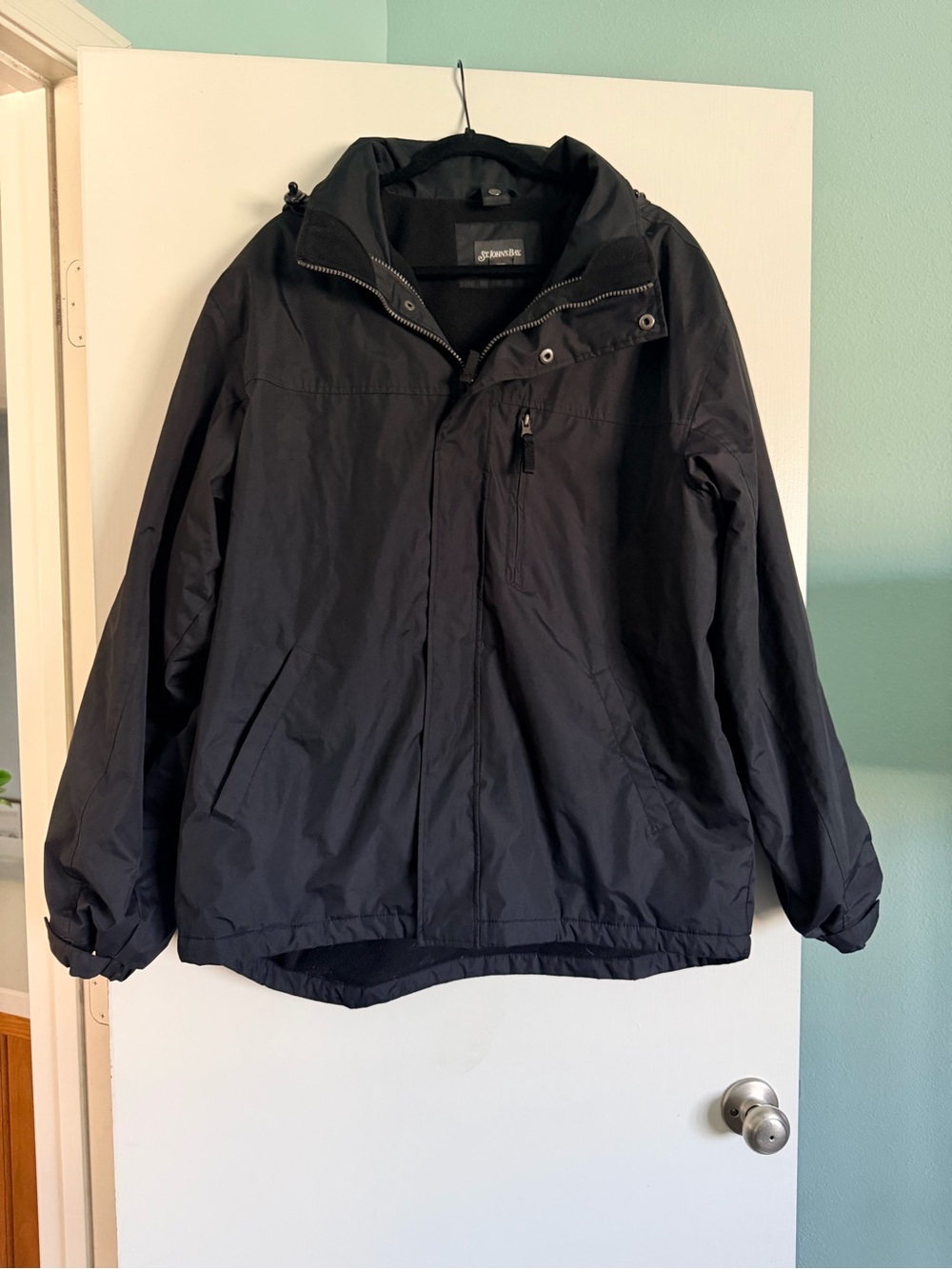 St. John’s Bay Men’s Black Fleece Lined Hooded Jacket Size L